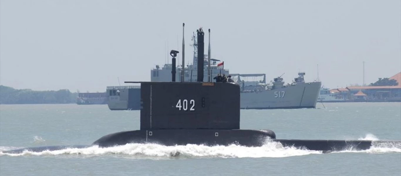 Ινδονησία: Εντοπίστηκαν συντρίμμια του υποβρυχίου μετά από τρεις μέρες ερευνών